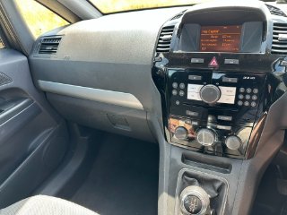 /photos/12539/19355b1c-79a4-55e8-e0f8-93db893a2a2c_i320x240.jpg
