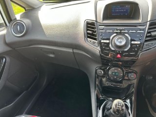 /photos/12539/22c444e4-566f-46c6-ba90-c09529bfacf4_i320x240.jpg