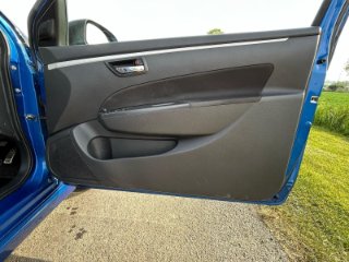 /photos/12539/766a6621-35e4-4415-8ca0-032110f2d3b9_i320x240.jpg