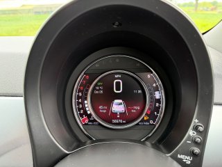 /photos/12539/7c93f99e-4b82-d7fb-d45b-9b889f5d1970_i320x240.jpg