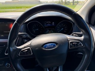 FORD FOCUS 1.0T PETROL ZETEC S MANUAL MILEAGE 91177 1 YEAR MOT UNTIL 22... image 8