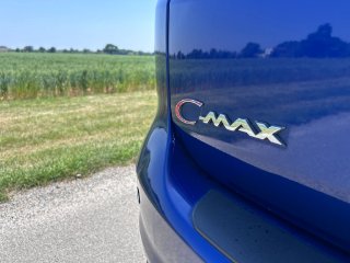 /photos/12539/8616bb7f-d59b-14a2-3c03-96832229f4e9_i320x240.jpg