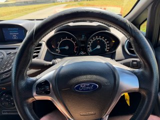 /photos/12539/98708a4f-91ec-221d-a7ed-bc64fe48e984_i320x240.jpg