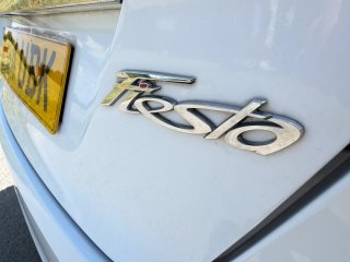 /photos/12539/d0d62091-0df5-e823-4126-9e9617234ad0_i320x240.jpg