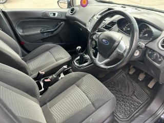 /photos/12539/d8623386-4394-c633-facf-a085100c35fe_i320x240.jpg