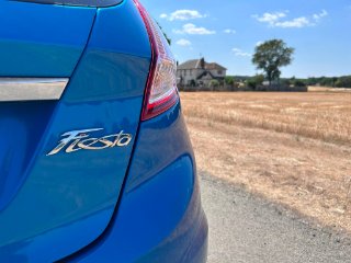 /photos/12539/e89a3615-3e33-dc6e-3a55-10f2d0ae509a_i320x240.jpg