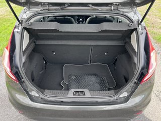 /photos/12539/f4a5fdb8-a22d-72f9-2c57-2a440e5a52b3_i320x240.jpg
